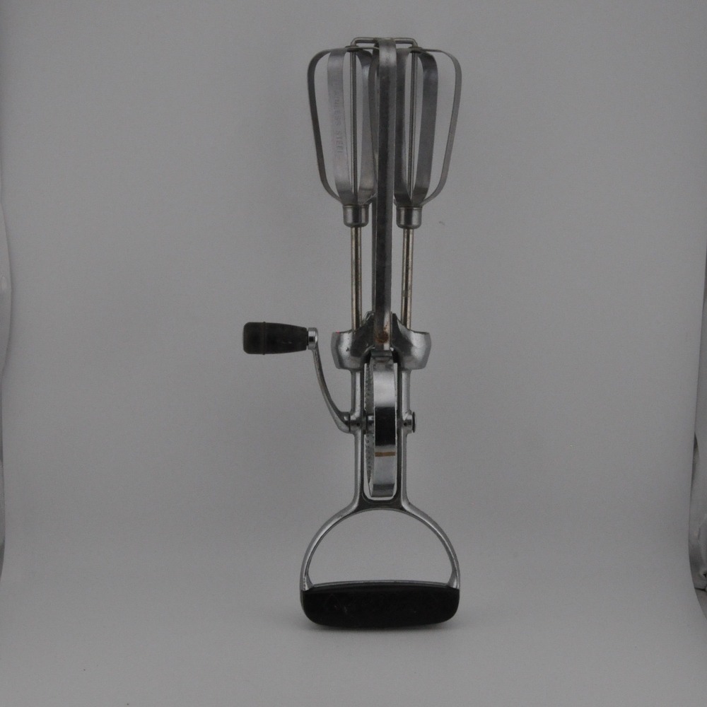 Flint Hand Crank Egg Beater Vintage Manual Rotary Stainless Steel